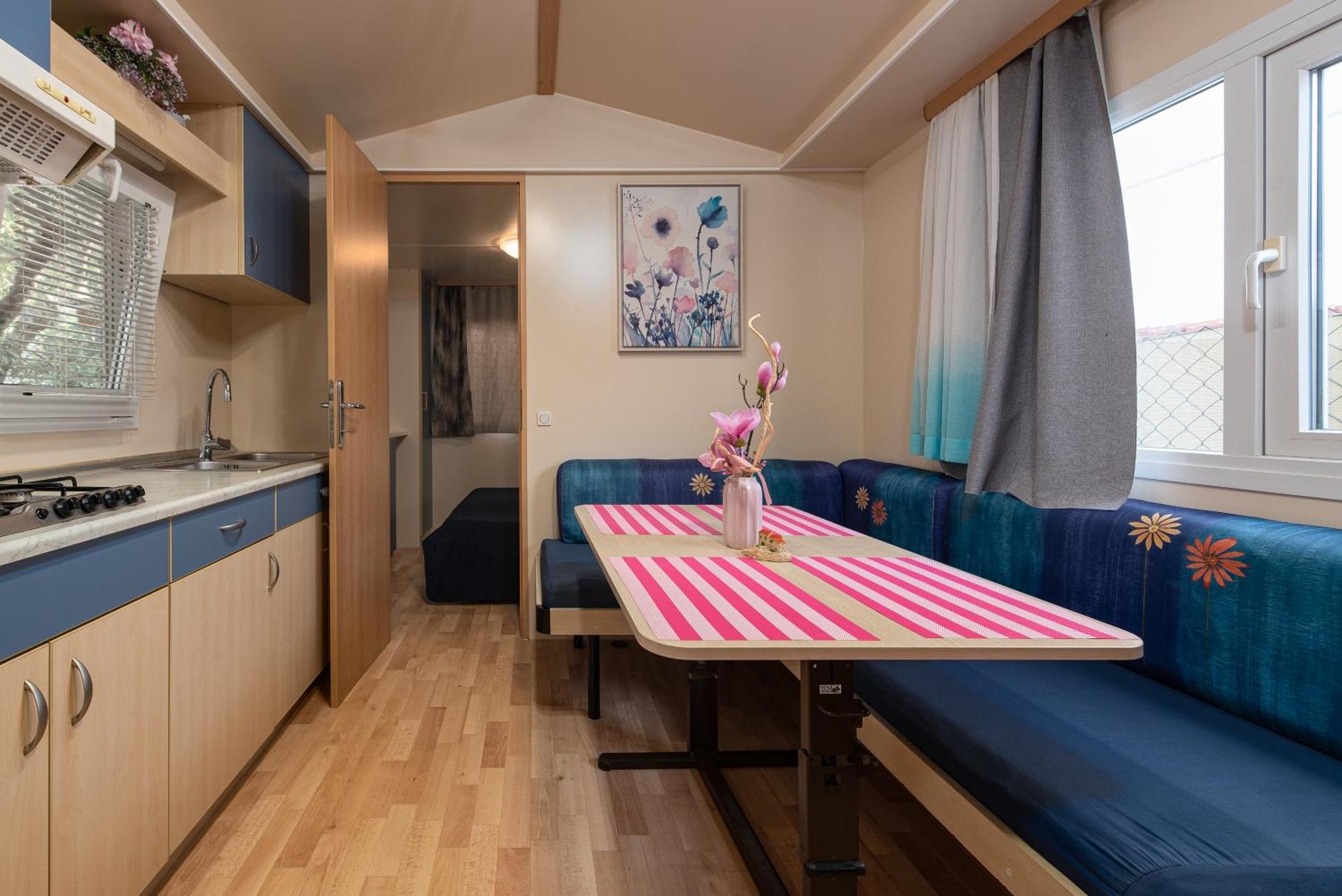 Camp Mrkva Mobile Homes With Pool Sukošan Pokoj fotografie